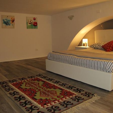 Vittoria Apartment 卡塔尼亚 外观 照片